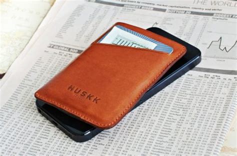 huskk card wallet review